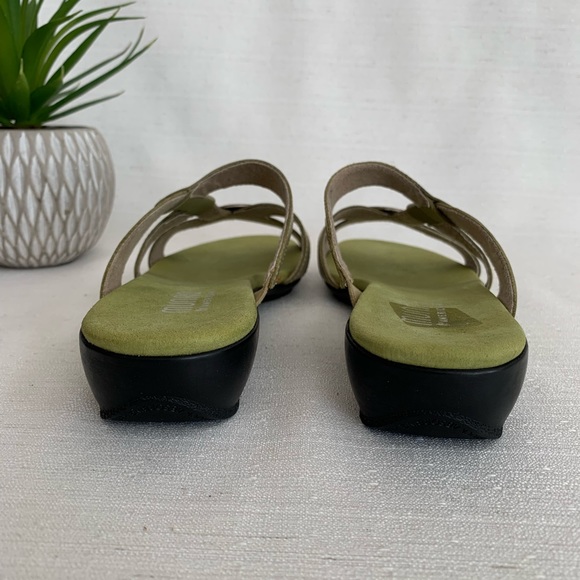 Munro Chloe Avocado Green Leather Low Wedge Comfort Slide Sandals Women’s 8.5N - Picture 12 of 12